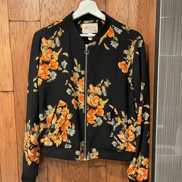 Poppies Forever 21 fall floral print light bomber light shacket top - Picture 3 of 7
